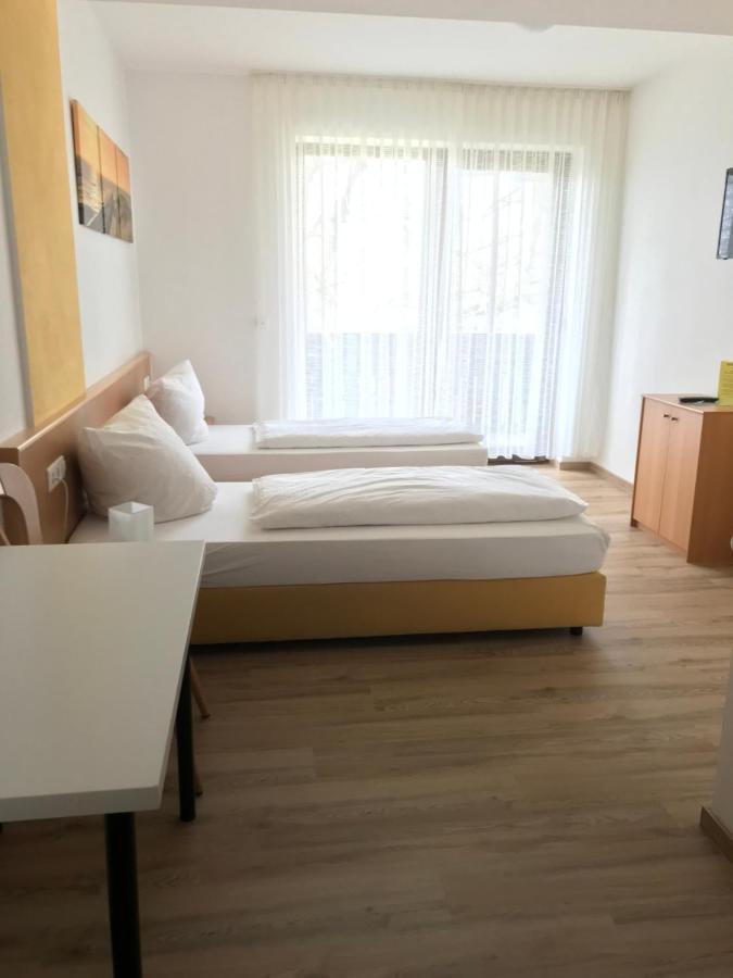 Landgasthof Felsenkeller Dinkelsbuehl Luaran gambar